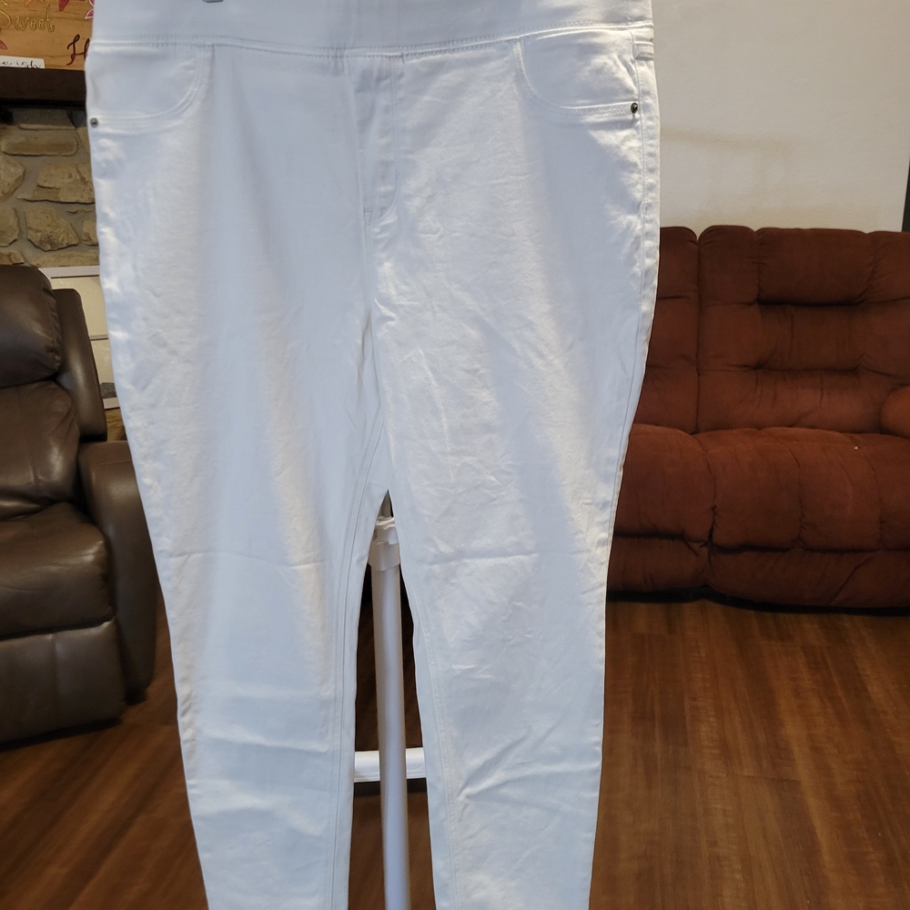 Old Navy Women's White Skinny Pants